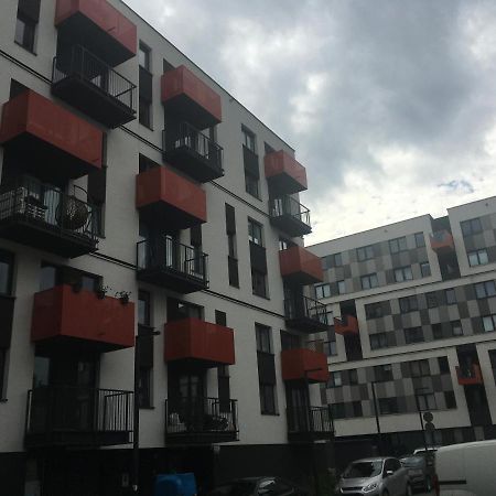 Sky One Apartment Krakow Bagian luar foto