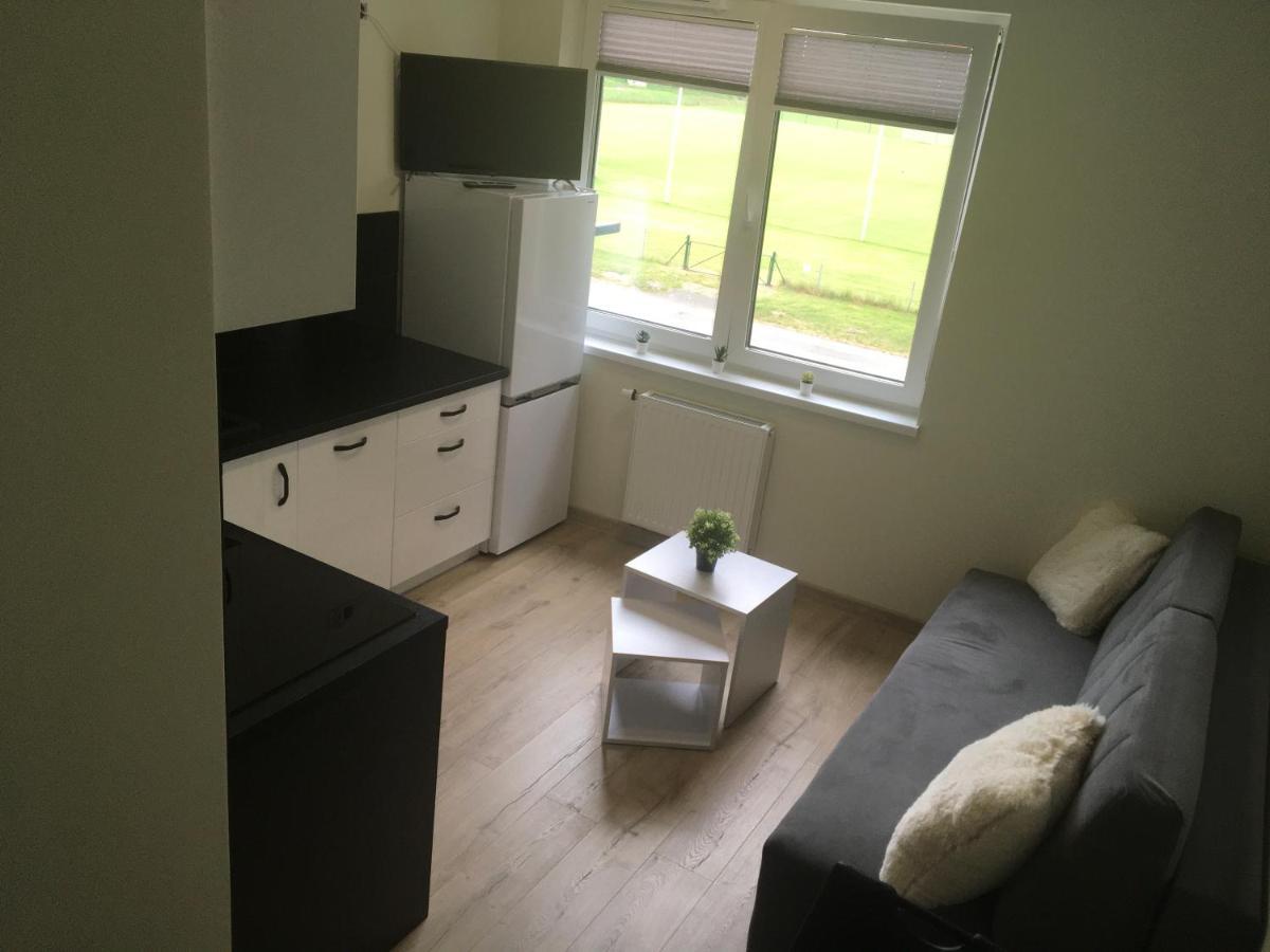 Sky One Apartment Krakow Bagian luar foto